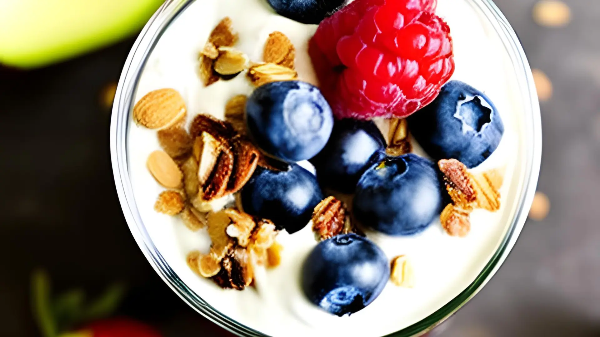 Greek Yogurt Parfait with Berries and Granola